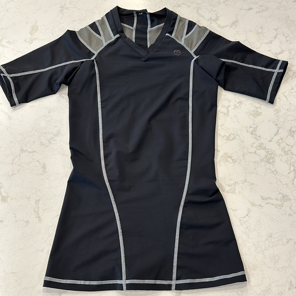 Intelliskin Eve Foundation Top Short Sleeve Compression Posture Size Large - Picture 10 of 14